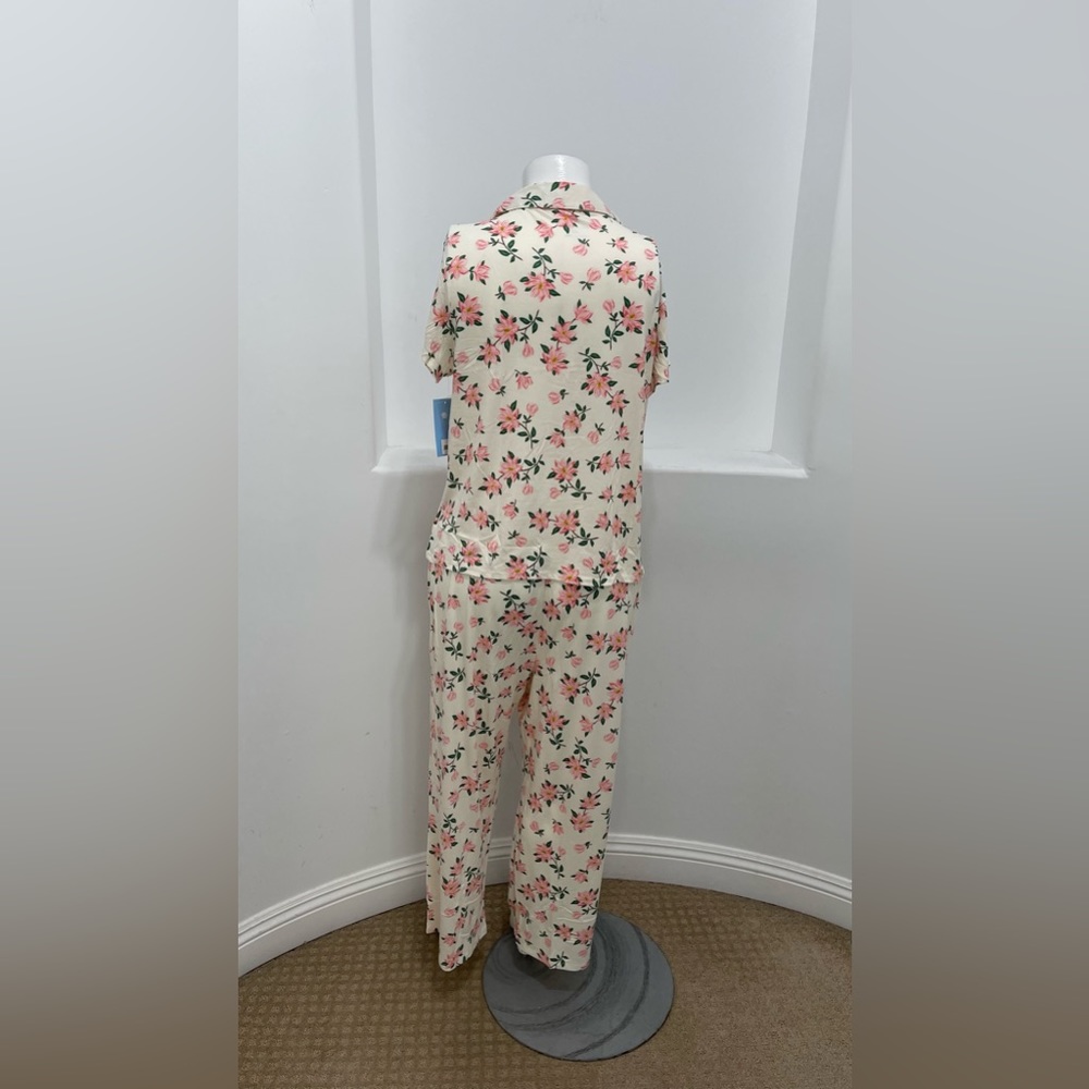 Draper James Cream Floral Pajama Set with Pink and Green Print - Picture 4 of 12